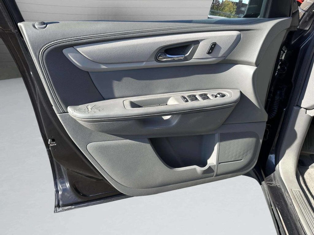 2016 Chevrolet Traverse FWD 4dr LS w/1LS - 22940837 - 12