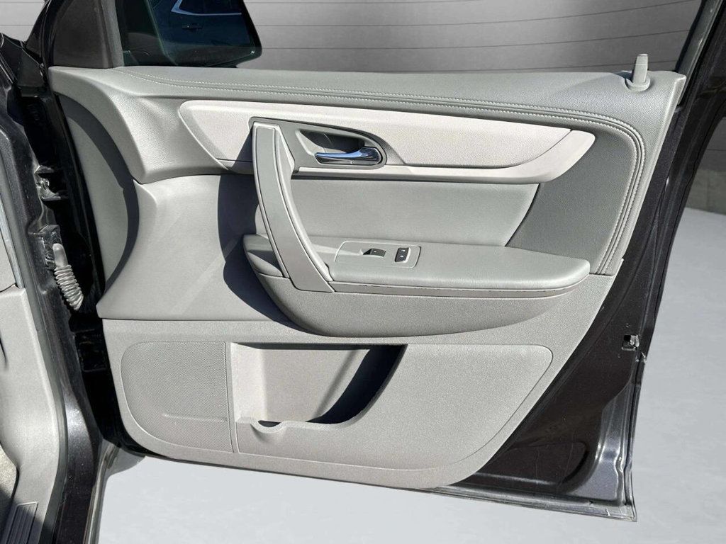 2016 Chevrolet Traverse FWD 4dr LS w/1LS - 22940837 - 31