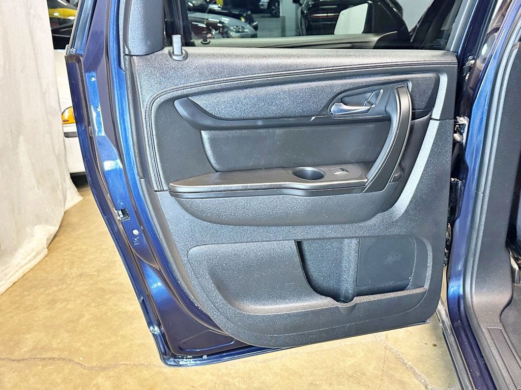 2016 Chevrolet Traverse FWD 4dr LT w/2LT - 23035670 - 21