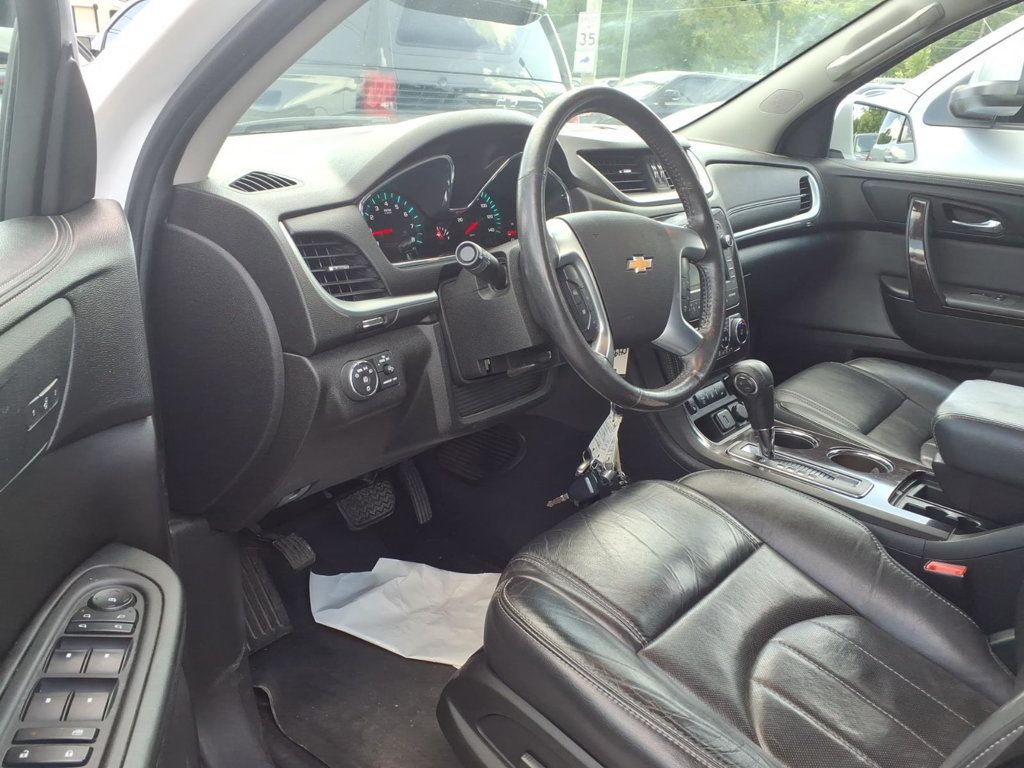 2016 Chevrolet Traverse FWD 4dr LTZ - 23046377 - 5