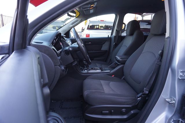 2016 Chevrolet Traverse LT, THIRD ROW SEATING, BOSE PREMIUM SOUND SYSTEM, CLOTH SEATS - 23092528 - 17
