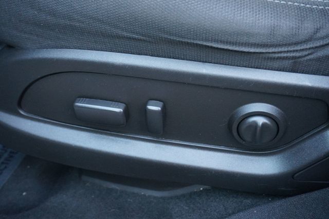 2016 Chevrolet Traverse LT, THIRD ROW SEATING, BOSE PREMIUM SOUND SYSTEM, CLOTH SEATS - 23092528 - 23