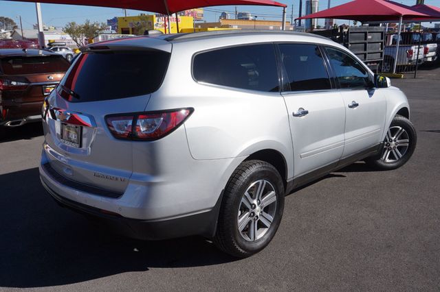 2016 Chevrolet Traverse LT, THIRD ROW SEATING, BOSE PREMIUM SOUND SYSTEM, CLOTH SEATS - 23092528 - 5