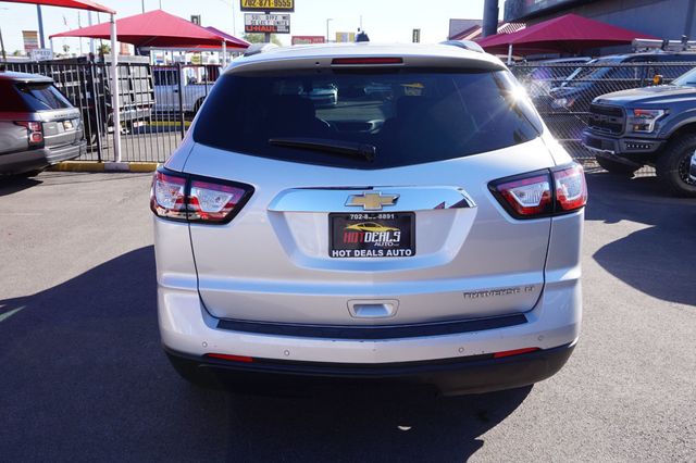 2016 Chevrolet Traverse LT, THIRD ROW SEATING, BOSE PREMIUM SOUND SYSTEM, CLOTH SEATS - 23092528 - 6