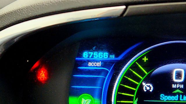 2016 Chevrolet Volt 5dr Hatchback Premier w/ Driver Confidence I & II Packages + Nav - 22974038 - 13