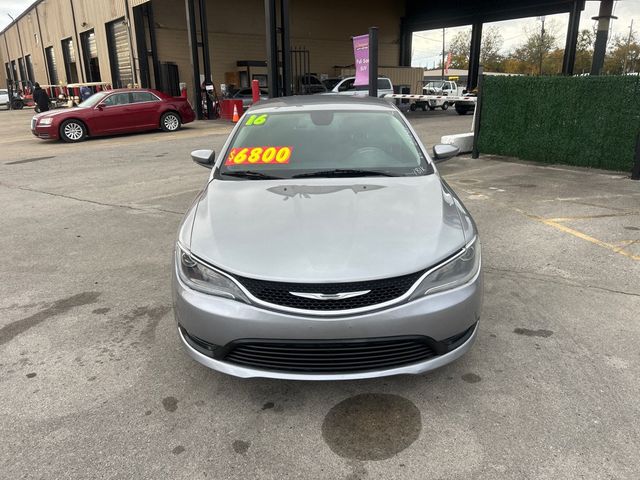 2016 Chrysler 200 4dr Sedan LX FWD - 22943580 - 1
