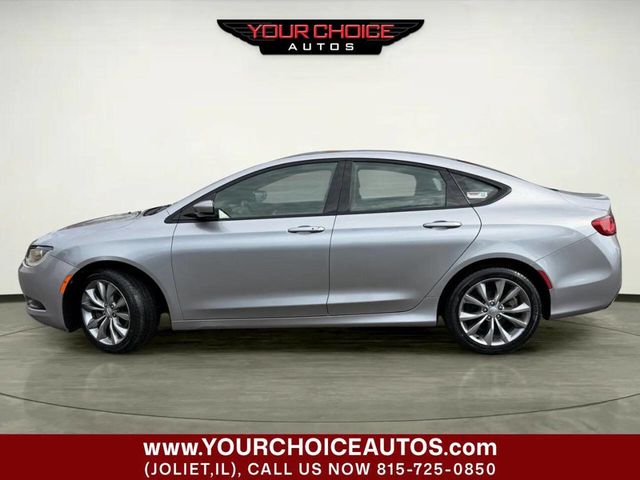2016 Chrysler 200 4dr Sedan S FWD - 23004538 - 1