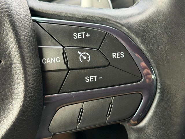 2016 Chrysler 200 4dr Sedan S FWD - 23004538 - 34