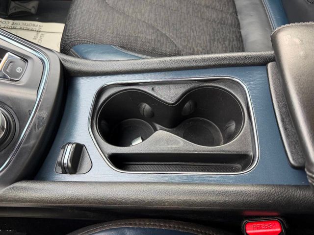 2016 Chrysler 200 4dr Sedan S FWD - 23004538 - 45