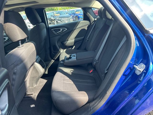 2016 Chrysler 200 LIMITED - 23058978 - 6