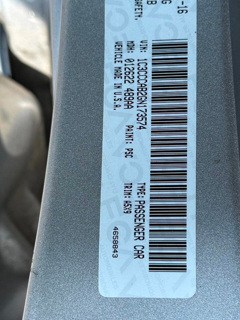 2016 Chrysler 200 Limited 4dr Sedan - 22902271 - 13