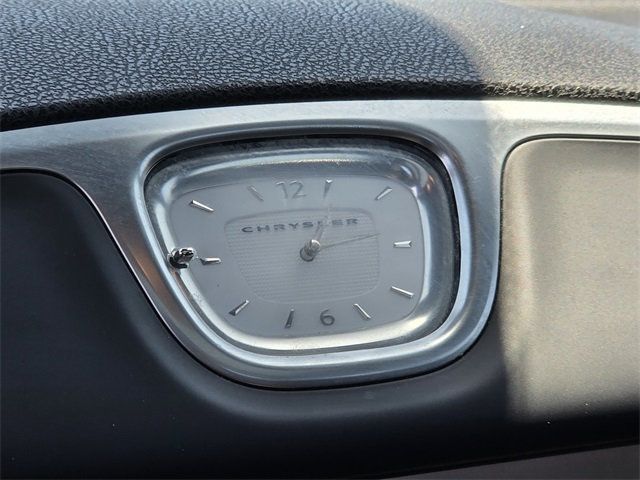 2016 Chrysler 300 4dr Sedan 300C Platinum RWD - 22848620 - 33