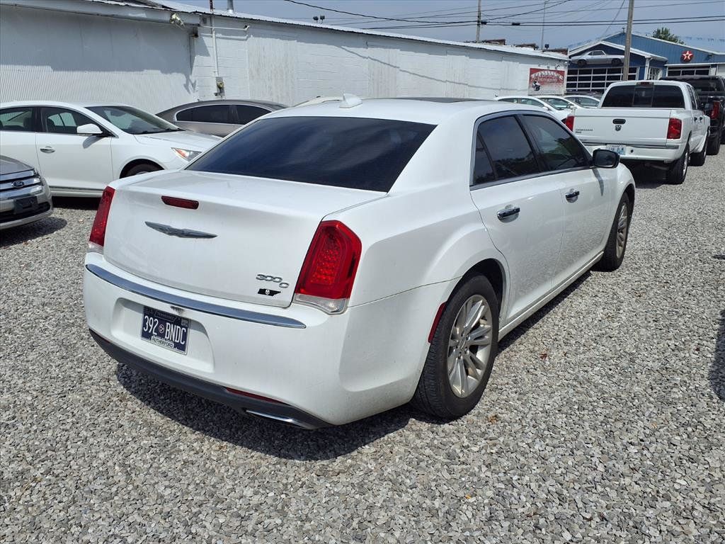 2016 Chrysler 300 4dr Sedan 300C RWD - 22915931 - 1