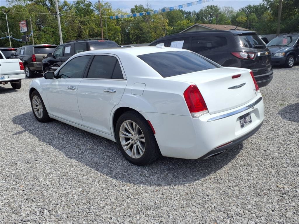 2016 Chrysler 300 4dr Sedan 300C RWD - 22915931 - 2