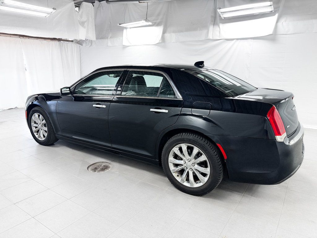 2016 Chrysler 300 C AWD - 23041703 - 2