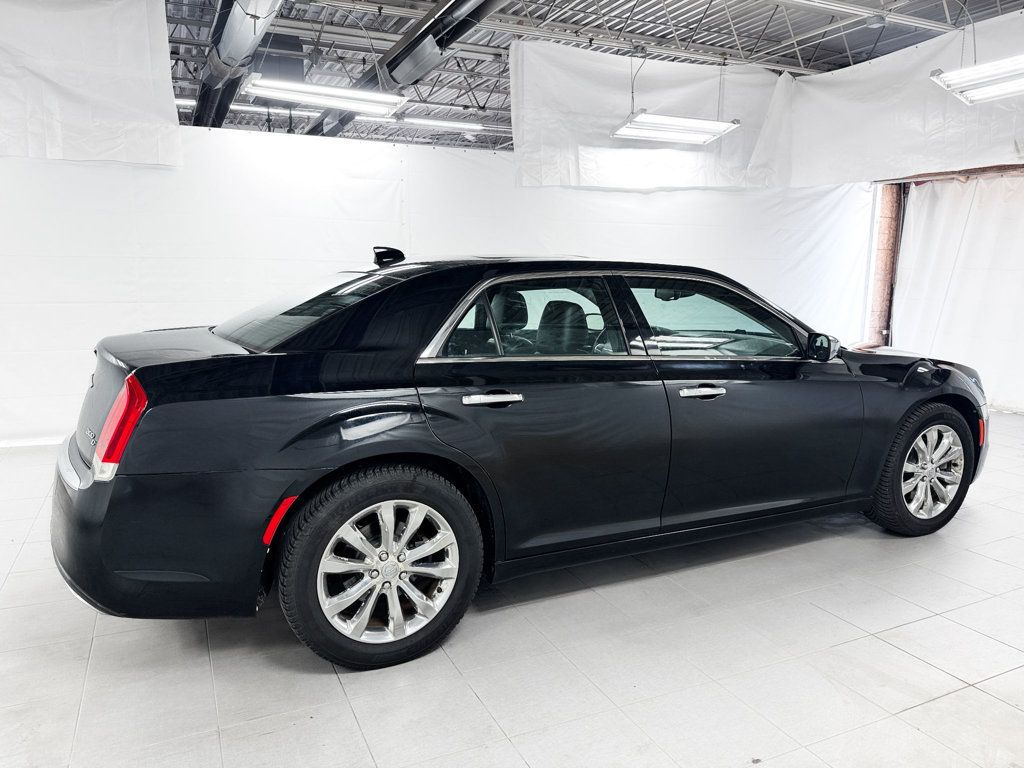 2016 Chrysler 300 C AWD - 23041703 - 6