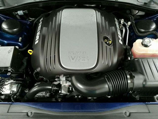 2016 Chrysler 300 S - 15400138 - 12