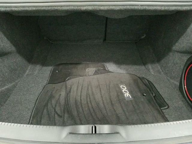 2016 Chrysler 300 S - 15400138 - 13