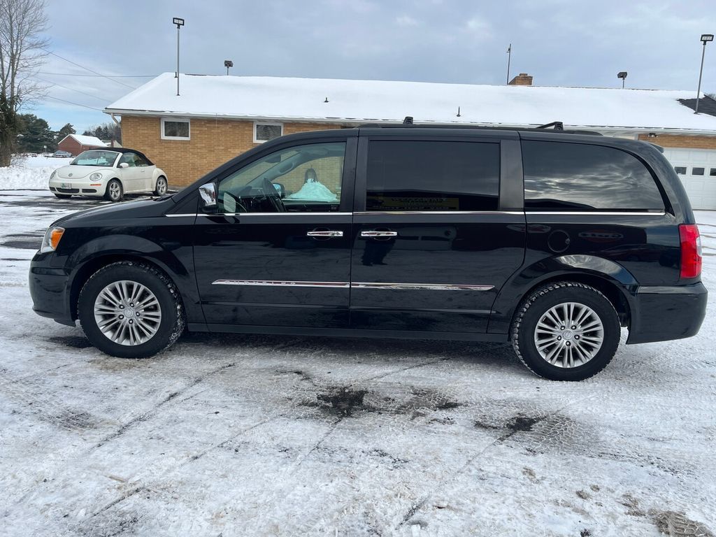 2016 Chrysler Town & Country  - 22280412 - 5