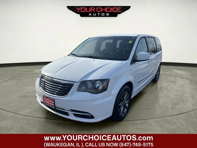 2016 Chrysler Town & Country 4dr Wagon S - 22961861 - 0