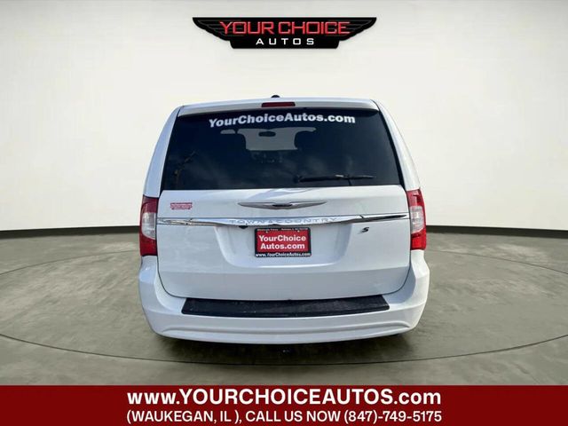 2016 Chrysler Town & Country 4dr Wagon S - 22961861 - 5