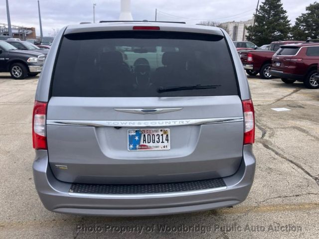 2016 Chrysler Town & Country 4dr Wagon Touring - 22990377 - 3