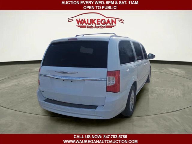 2016 Chrysler Town & Country 4dr Wagon Touring - 22983199 - 5