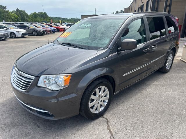 2016 Chrysler Town & Country 4dr Wagon Touring - 23021376 - 11