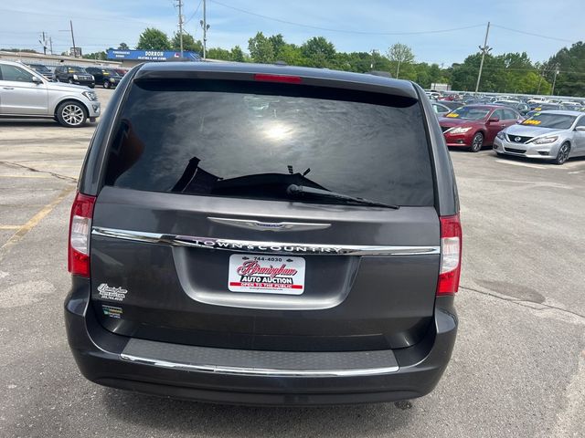 2016 Chrysler Town & Country 4dr Wagon Touring - 23021376 - 13
