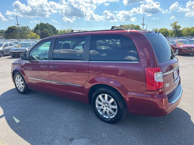 2016 Chrysler Town & Country 4dr Wagon Touring - 23064917 - 5