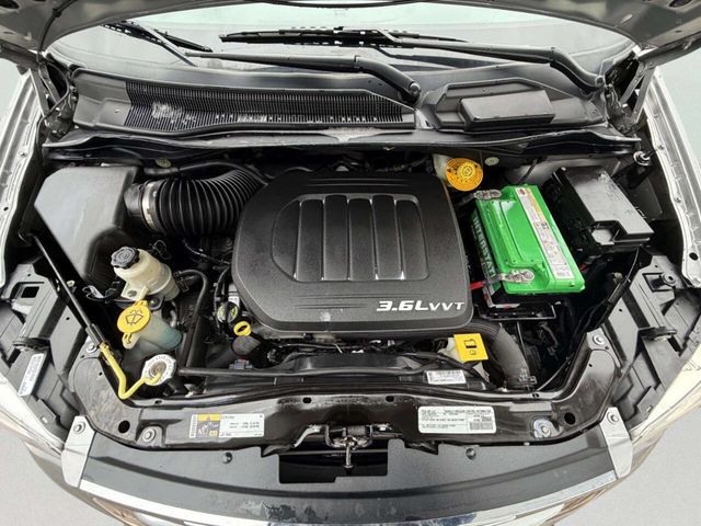 2016 Chrysler Town & Country 4dr Wagon Touring - 22970612 - 27