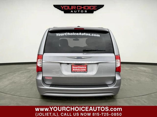 2016 Chrysler Town & Country 4dr Wagon Touring - 22970612 - 6