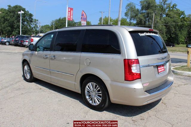 2016 Chrysler Town & Country 4dr Wagon Touring-L Anniversary Edition - 22570708 - 2