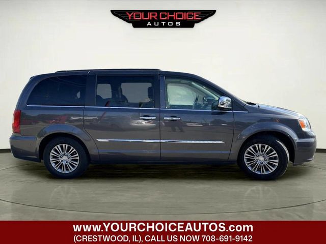 2016 Chrysler Town & Country 4dr Wagon Touring-L Anniversary Edition - 23033084 - 5