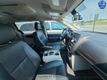 2016 Chrysler Town & Country Touring-L - 23055443 - 11