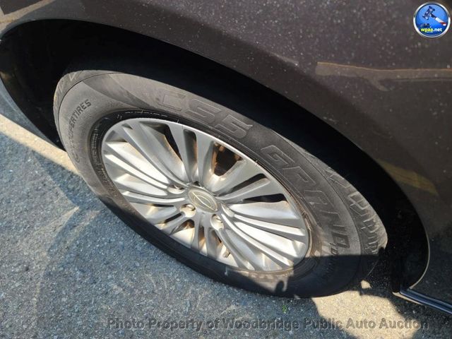 2016 Chrysler Town & Country Touring-L - 23055443 - 12