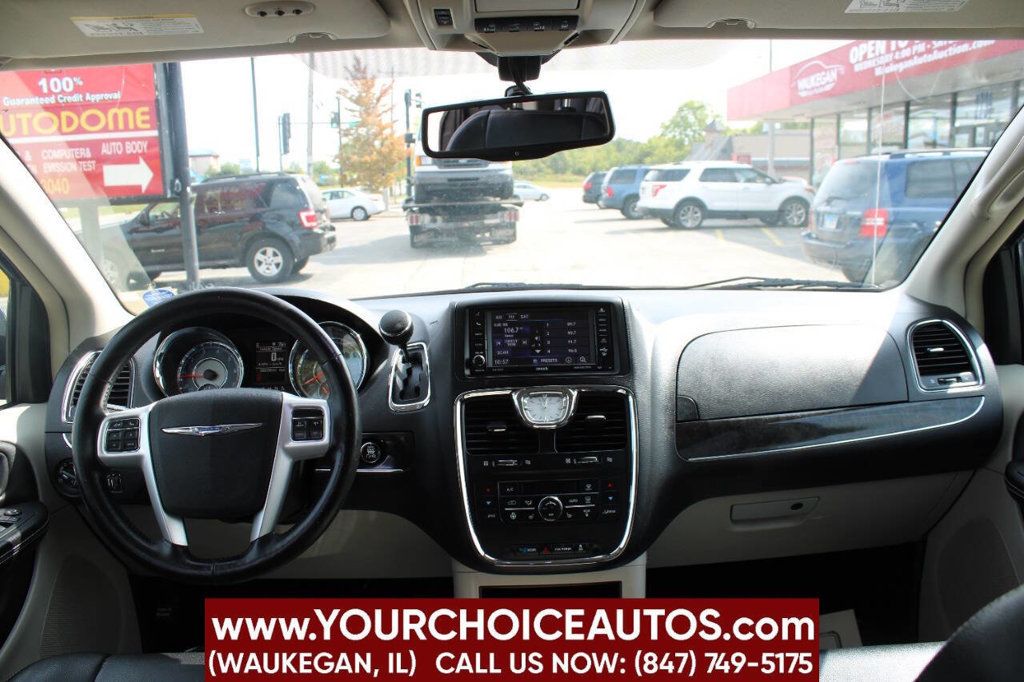 2016 Chrysler Town & Country Touring L 4dr Mini Van - 22913934 - 18