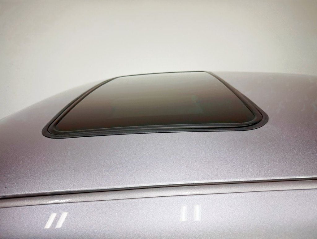 2016 Dodge Challenger 392 Scat Pack Shaker photo 12