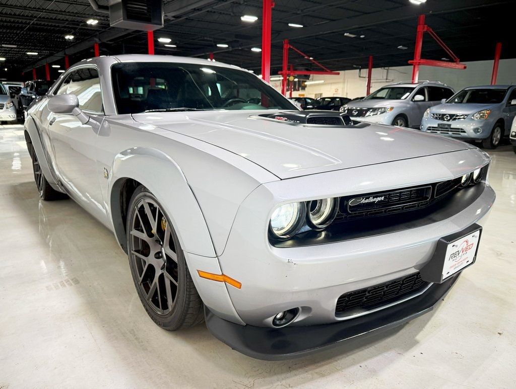 2016 Dodge Challenger 392 Scat Pack Shaker photo 8
