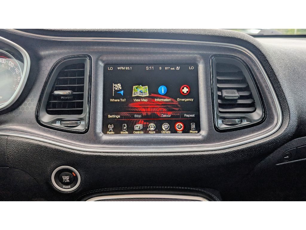 2016 Dodge Challenger 392 Scat Pack Shaker photo 18