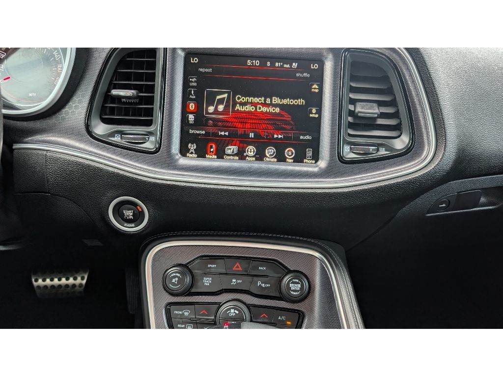 2016 Dodge Challenger 392 Scat Pack Shaker photo 19