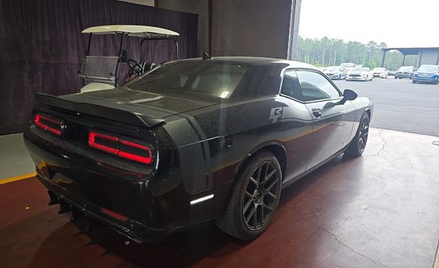 2016 Dodge Challenger 2dr Coupe 392 Hemi Scat Pack Shaker - 23032416 - 3