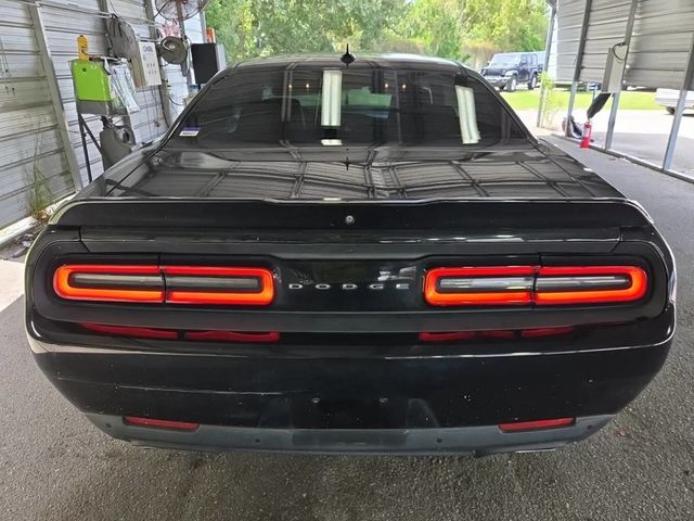 2016 Dodge Challenger 2dr Coupe R/T Plus - 23098139 - 2