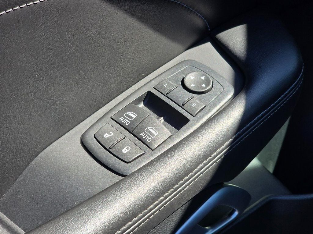 2016 Dodge Challenger 2dr Coupe R/T Scat Pack - 22936959 - 24