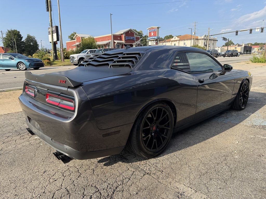 2016 Dodge Challenger 2dr Coupe SRT 392 - 23083270 - 10