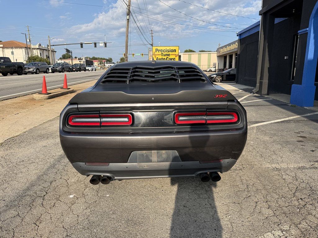2016 Dodge Challenger 2dr Coupe SRT 392 - 23083270 - 13