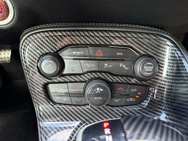 2016 Dodge Challenger 2dr Coupe SRT 392 - 23083270 - 38