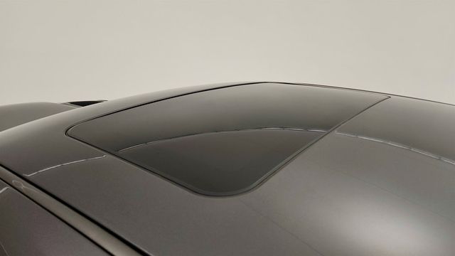 2016 Dodge Challenger 2dr Coupe SRT Hellcat w/ Power Sunroof & 20'' SRT Forged Wheels - 23029884 - 9