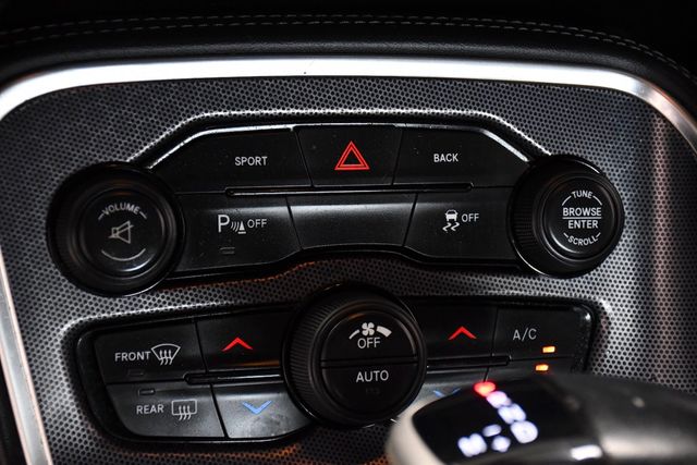 2016 Dodge Challenger 2dr Coupe SXT - 23060398 - 22