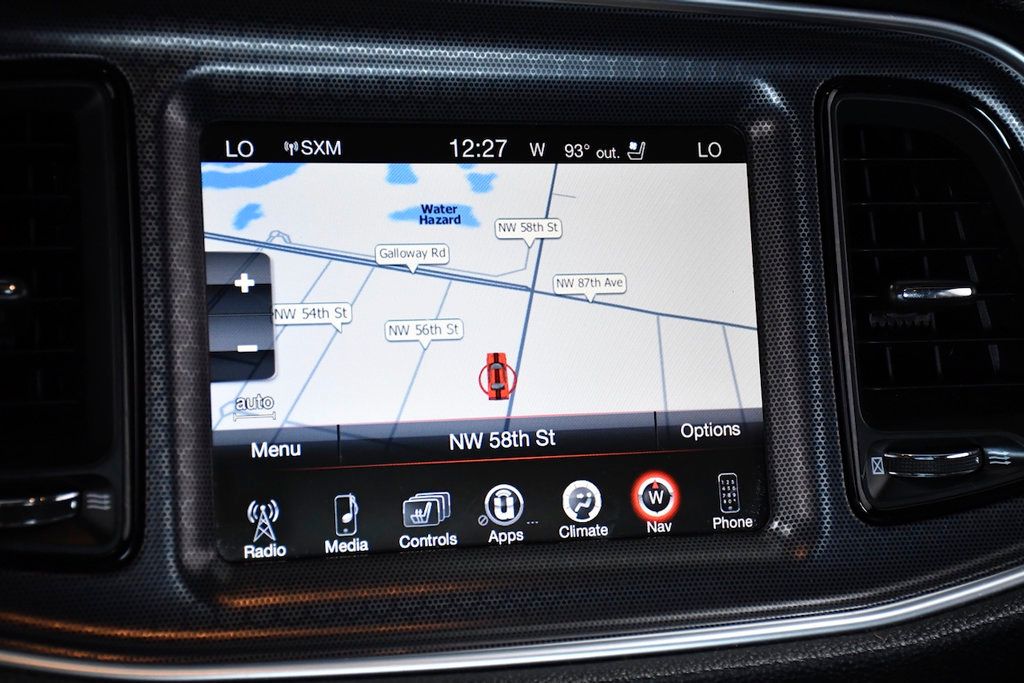 2016 Dodge Challenger 2dr Coupe SXT - 23060398 - 24